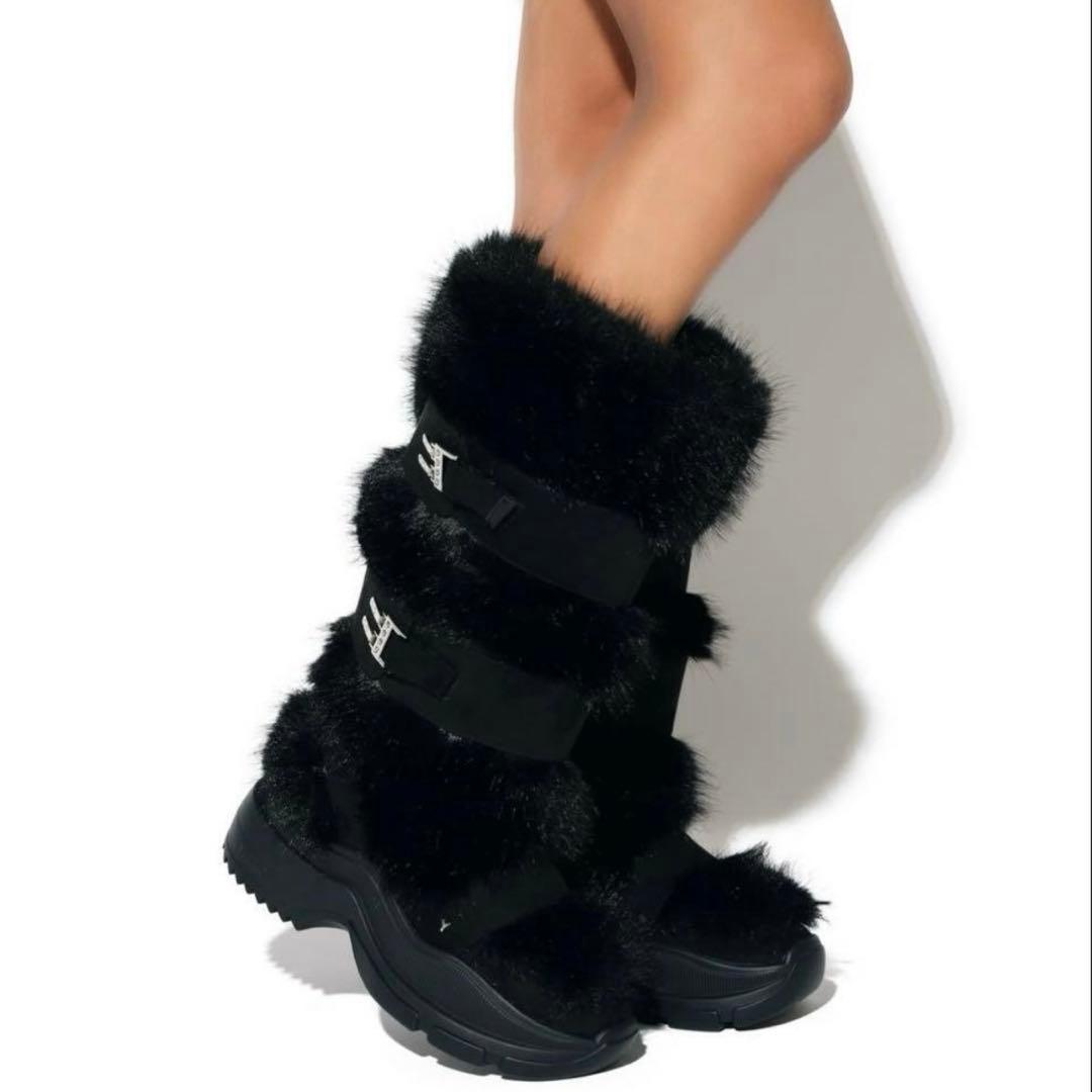 YELLO ファーブーツ - メルカリ