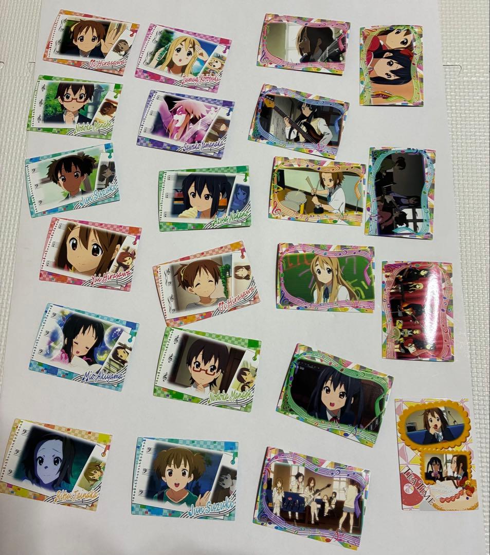 ○けいおん！涼宮ハルヒの憂鬱などトレーディングカードセット(542枚