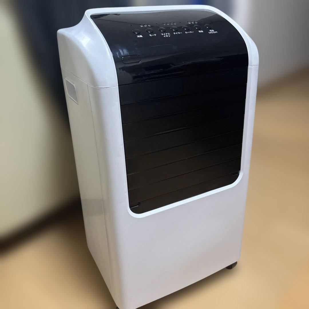 冷風扇　PT-WCF-WH ペルチェ式冷風扇 | 夏物家電 | 株式会社 丸隆