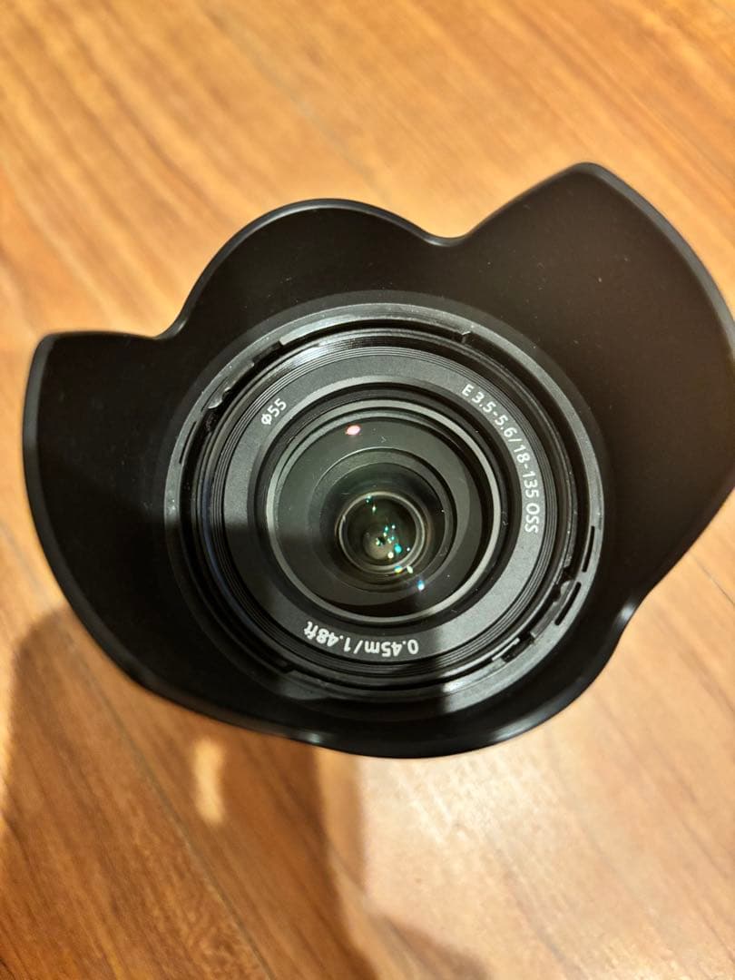 SONY E 18-135mm F3.5-5.6 OSS 早い者勝ち！！