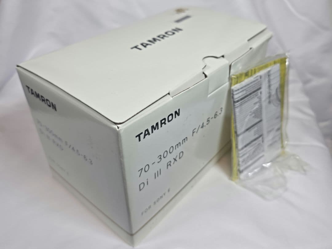 TAMRON 70-300mm F/4.5-6.3 Di III Eマウント