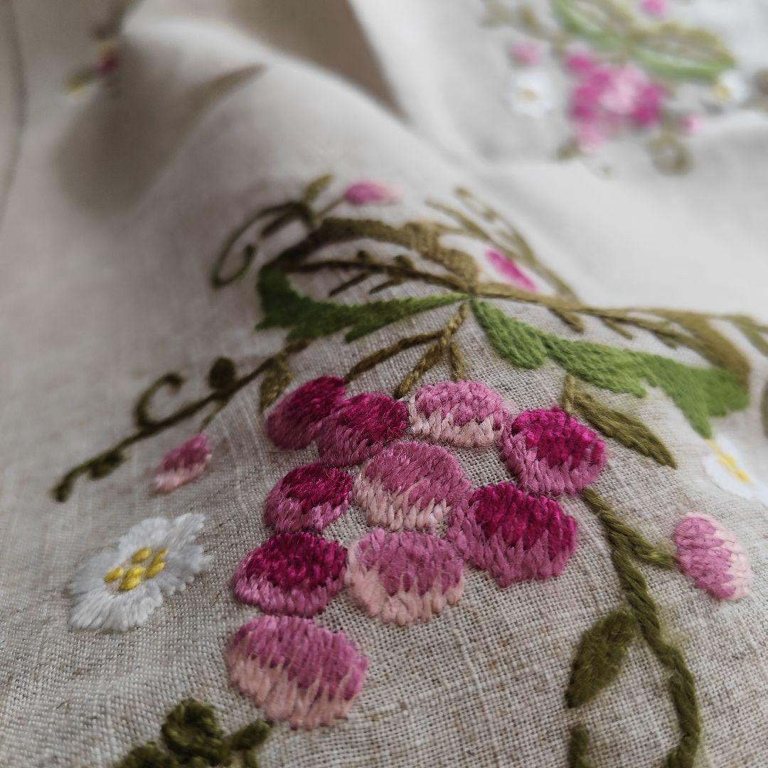 ヴィンテージ 混紡リネン 葡萄蔓 手刺繍 大判テーブルクロス - メルカリ
