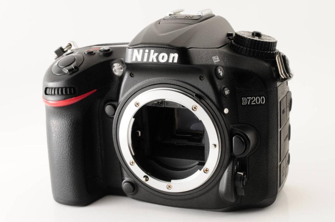 ■ 美品 ■ ニコン　Nikon D7200 ボディ 《S数 15868回》
