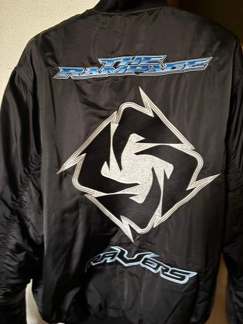 美品】THE RAMPAGE 16BOOSTERZ着用モデル ジャケット - メルカリ