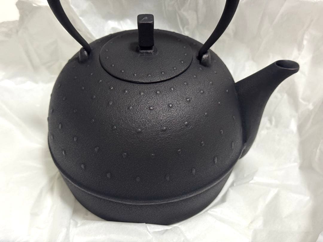 【新品未使用】鉄瓶 南部鉄器 空間鋳造 Sayu 大 1.0L