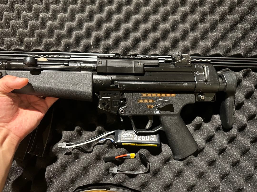 マルイ】次世代MP5A5 バッテリー マガジン ハンドガード ガンケース