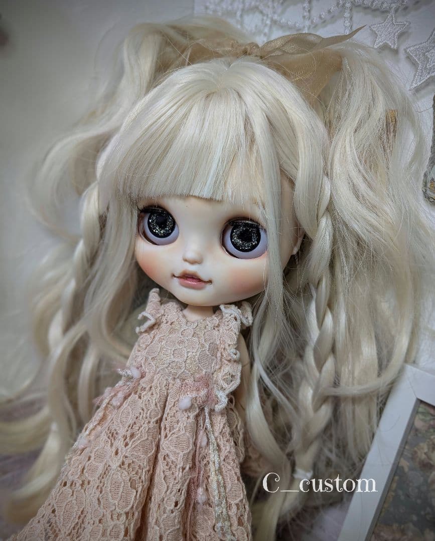 アリス❁︎アイシードール❁︎カスタム❁︎アウトフィット付き カスタムアイシードール アウトフィット付き ソックス ピアス オープン