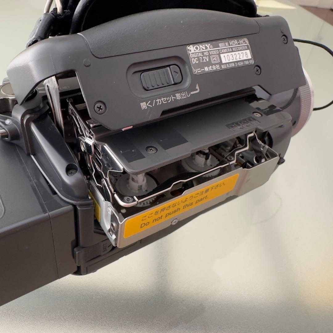 本日価格】SONY ハンディカム HDR-HC1 ビデオカメラ ジャンク品 - メルカリ