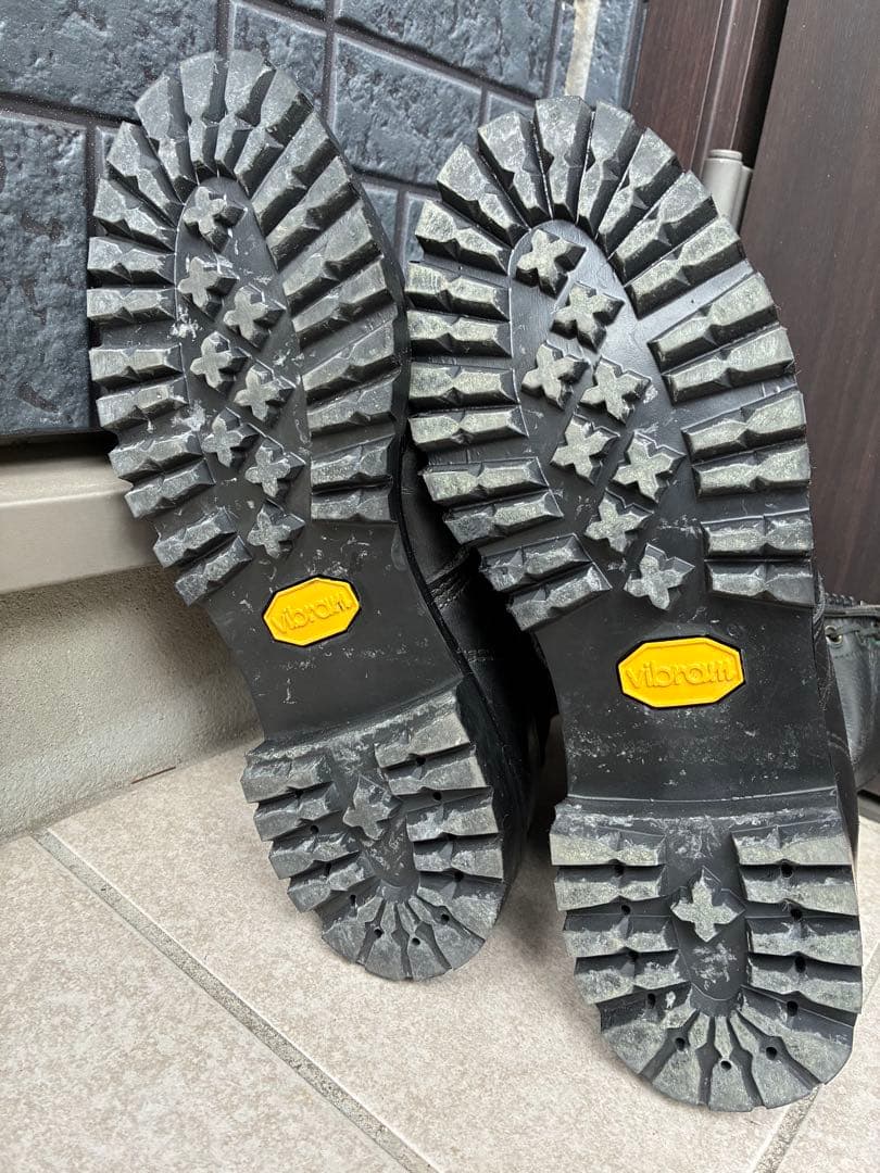 Redwingファイアーマンブーツ ジッパー付き アイアントゥー - メルカリ