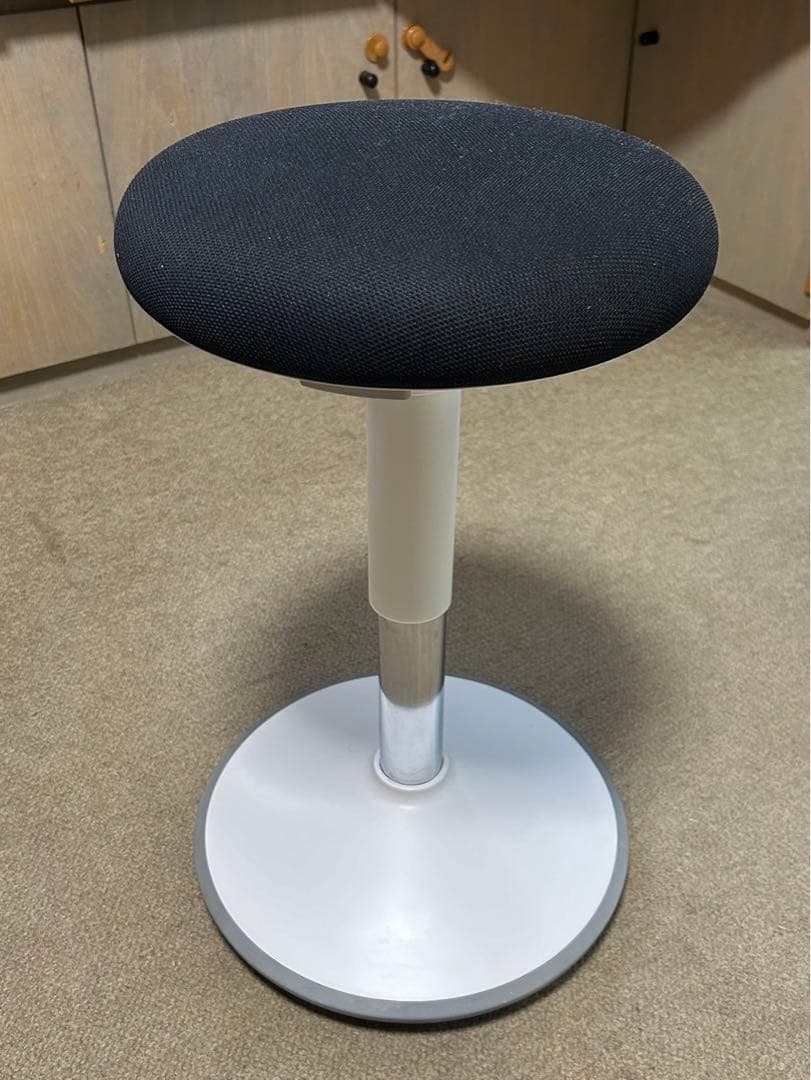 バランスチェア 姿勢矯正 グラッチェア　スツール　腰痛　椅子　高さ調整　美品 ヒーリングライト研究所 バランスチェア イス 腰痛 ちょい座り 家事