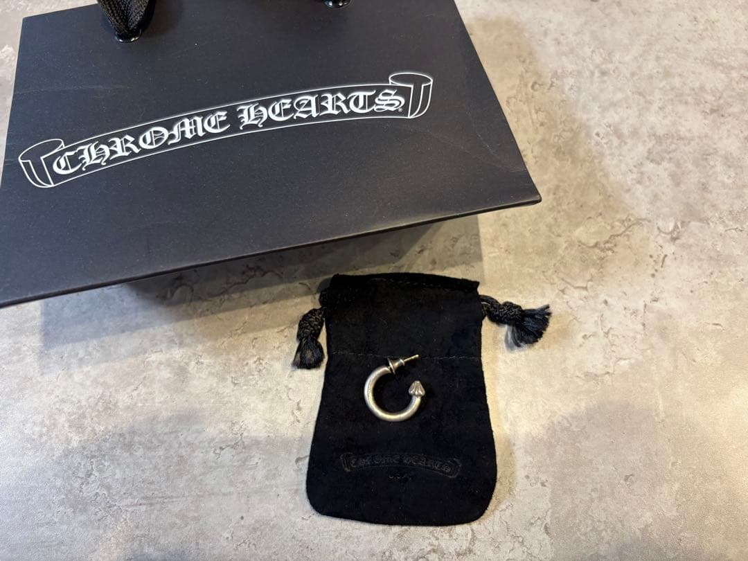 じ　クロムハーツ　プレーンフープピアス クロムハーツプレーンフープイヤリング(ピアス)|クロムハーツ通販専門