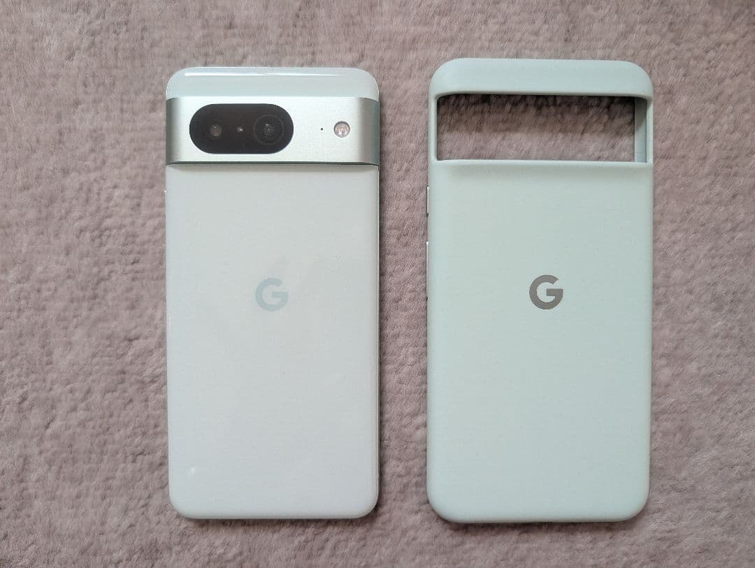 Google Pixel 8 Mint 純正ケース付き - メルカリ