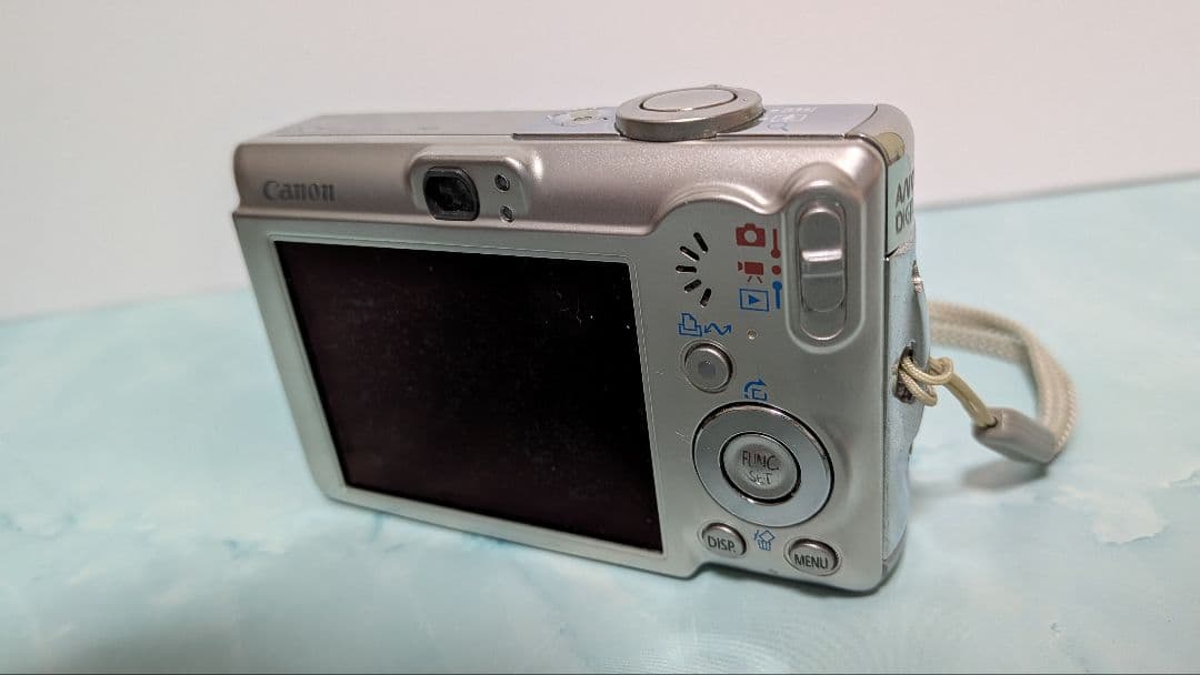 デジタルカメラ IXY DIGITAL 70 中古 バッテリー抜き