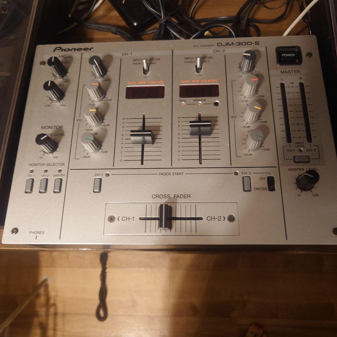 Pioneer DJM-300S DJミキサー Amazon | PIONEER パイオニア DJM-300-S シルバー ブラックタイプ DJ