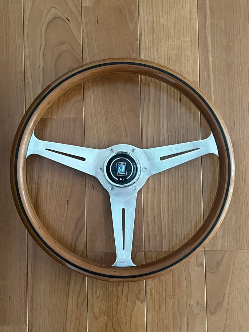 ウッドステアリング NARDI Classic 36.5Φ ナルディ