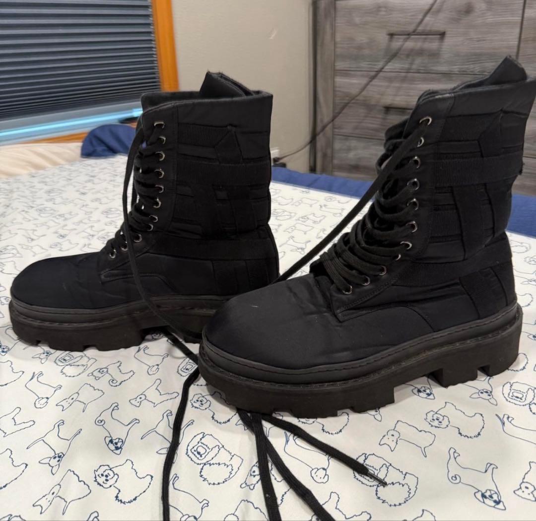 靴 Rick owens drkshdw army megatooth boots Rick Owens DRKSHDW - White Megatooth Army Boots. Spring/Summer