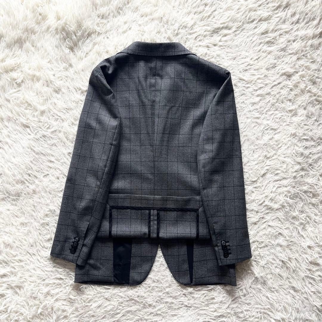 <極美品>TAGLIATORE 新ロゴ グレー ウール ジャケット サイズ44 極美品>TAGLIATORE 新ロゴ グレー ウール ジャケット サイズ44 - メルカリ