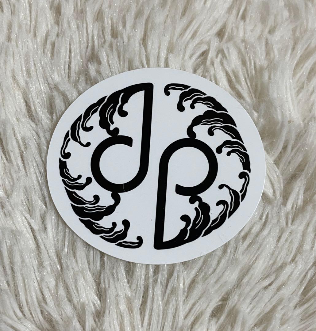 龍宮城ロゴステッカー - メルカリ