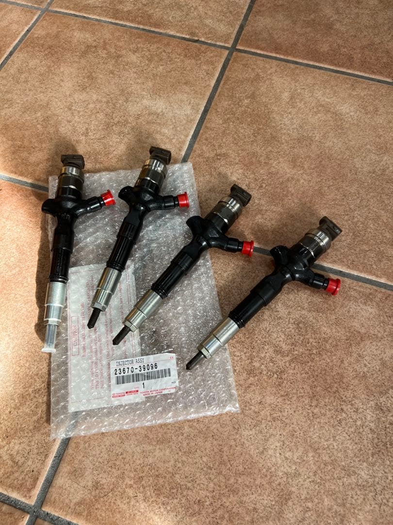 トヨタ インジェクター 23670-39096 4個セット 楽天市場】国内生産リビルトインジェクター 4本SET TOYOTA トヨタ
