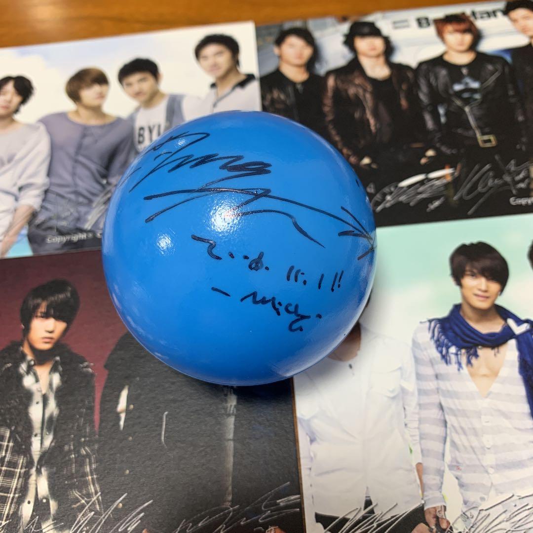 【送料込み！】東方神起★ユチョン★レアサインボール ユチョン 横アリファンミサインボール - メルカリ
