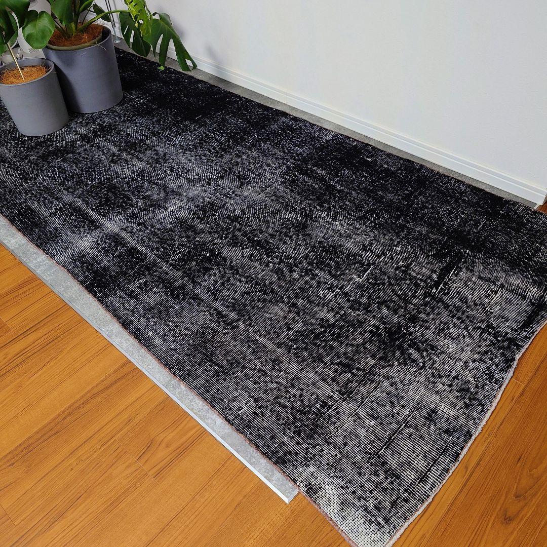 101から109×229 ブラックオーバーダイ トルコヴィンテージラグ - メルカリ