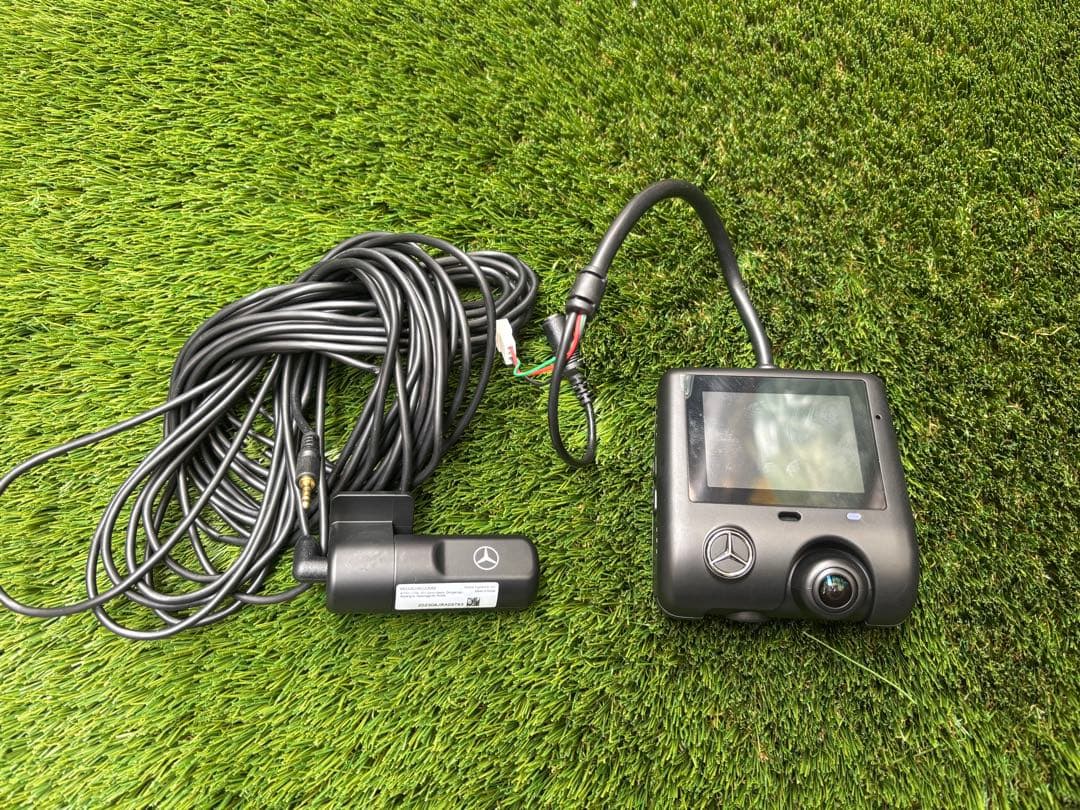 メルセデス•ベンツ前後純正ドライブレコーダー360度　中古品 メルセデス ベンツ 純正ドライブレコーダー 360 前後セット - メルカリ