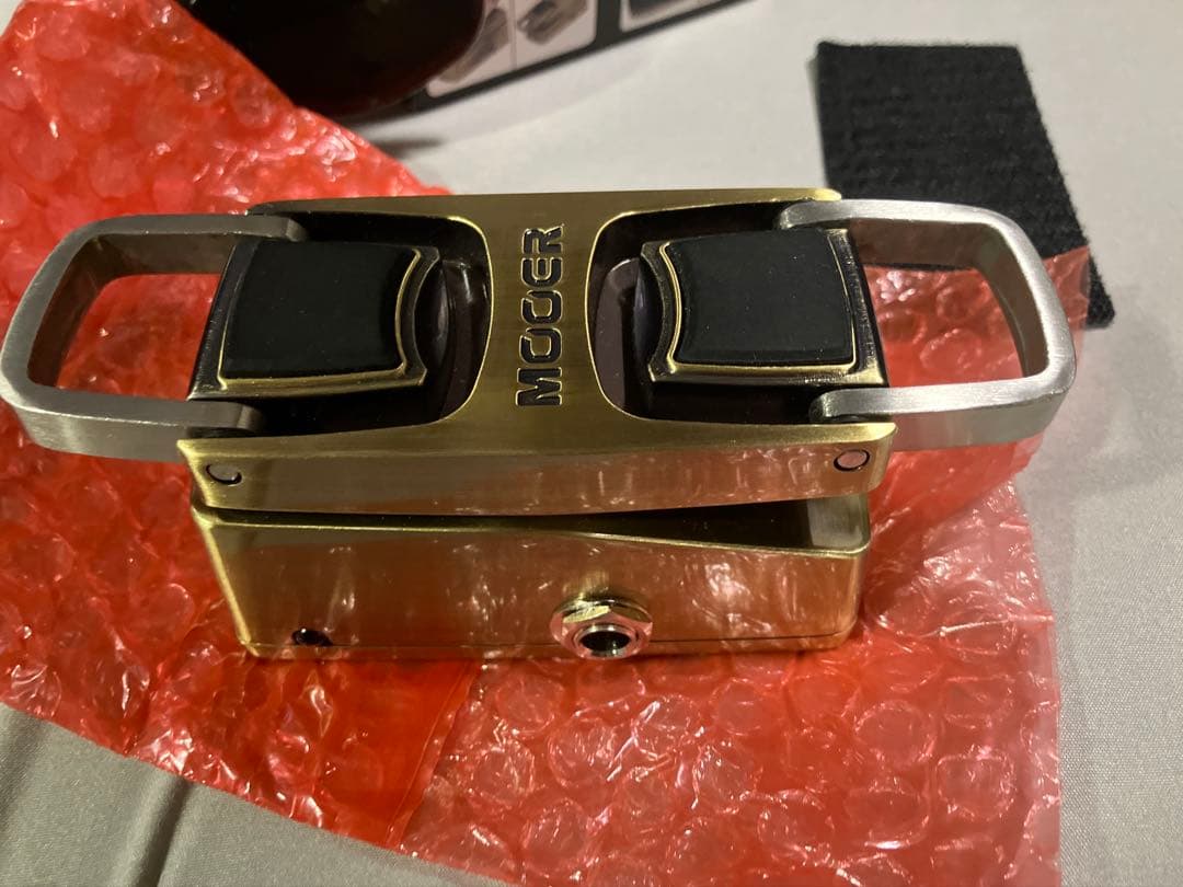 試奏のみほぼ新品】MOOER The Walker Wah Pedal - メルカリ