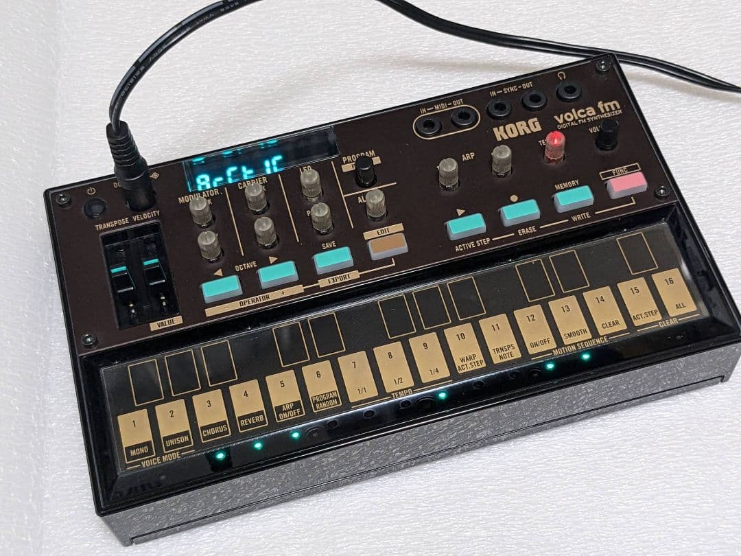 KORG VOLCA FM2 FMシンセサイザー ACアダプター付き 美品 KORG VOLCA FM2 FMシンセサイザー ACアダプター付き 美品 Amazon