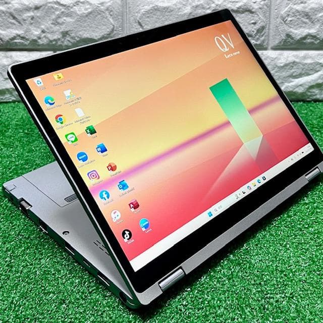 美品《累積使用1250時間》2in1コンバーチブル！Panasonic QV9