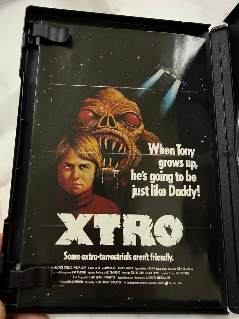 XTRO エクストロ セル版DVD ホラー SFの通販はau PAY マーケット