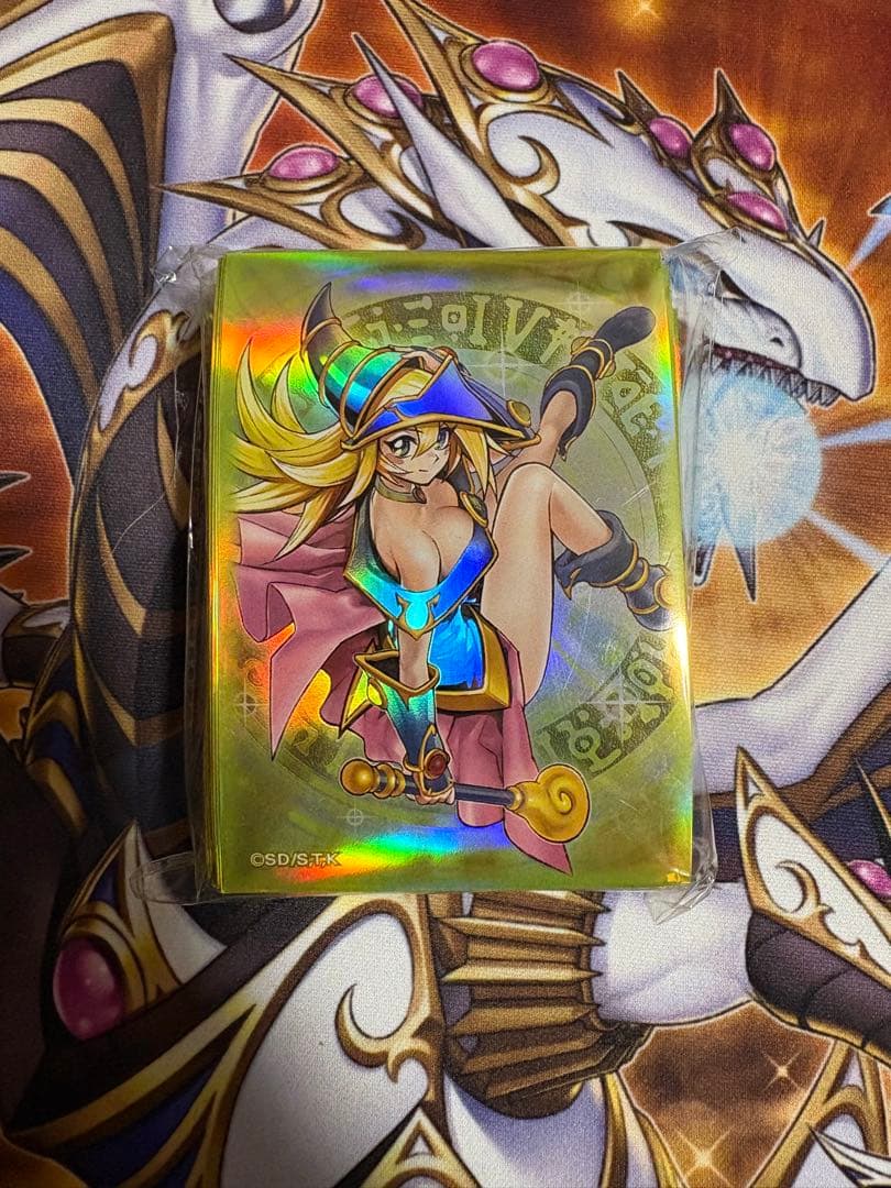 未開封 遊戯王 魔術師の弟子ブラック・マジシャン・ガール スリーブ
