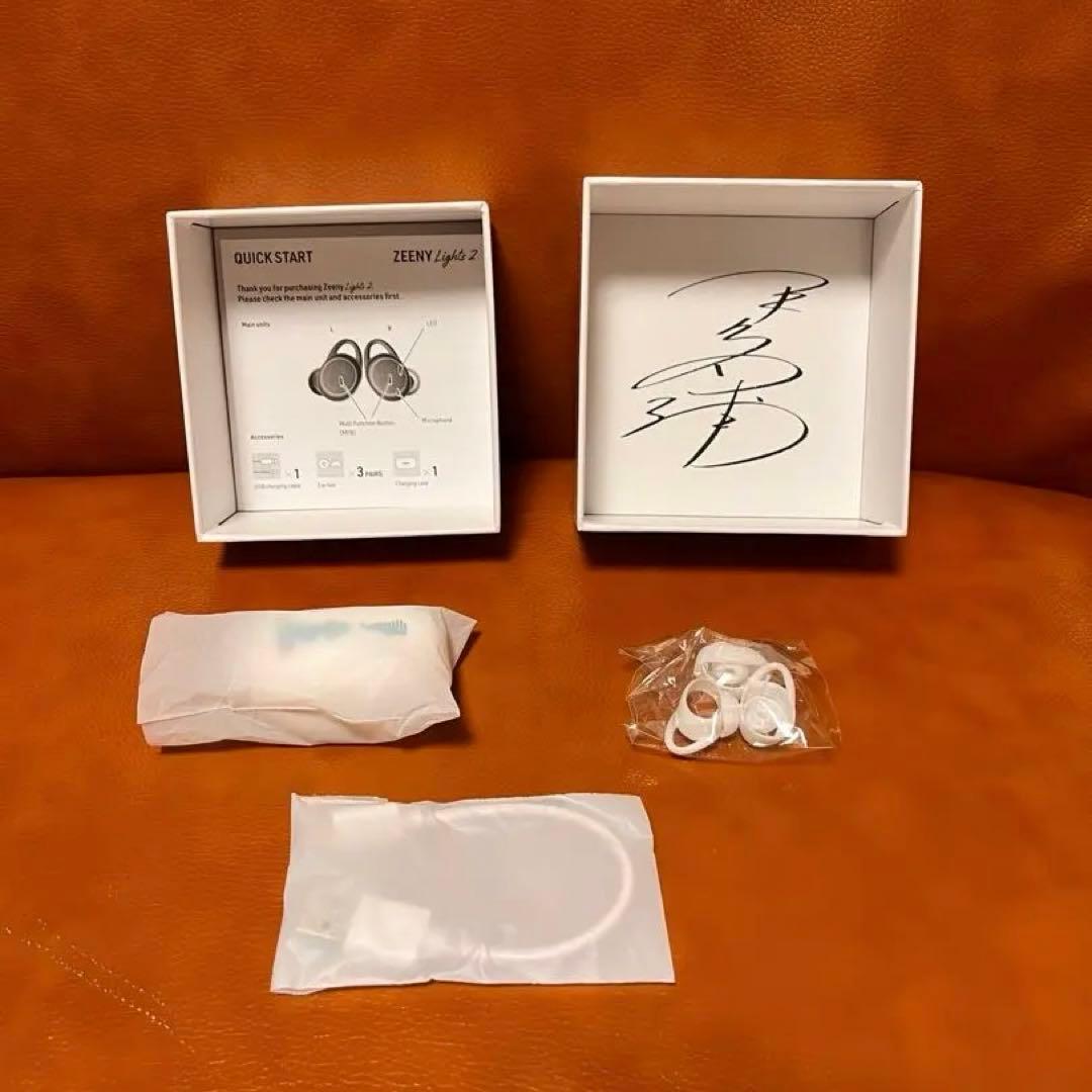 Zeeny Light2 平川大輔 ワイヤレスイヤホン - メルカリ