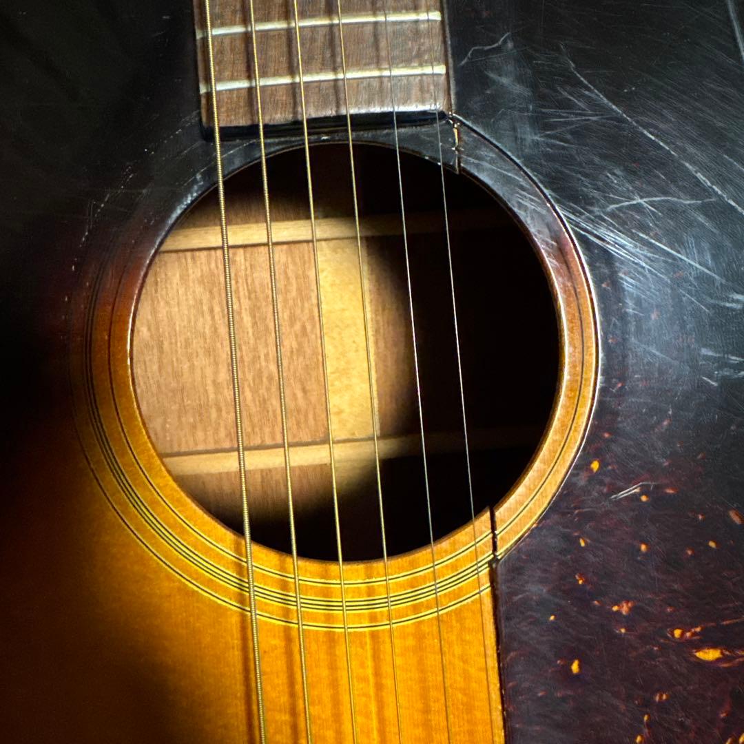 Gibson J-45/50 ハードケース付き リペア推奨