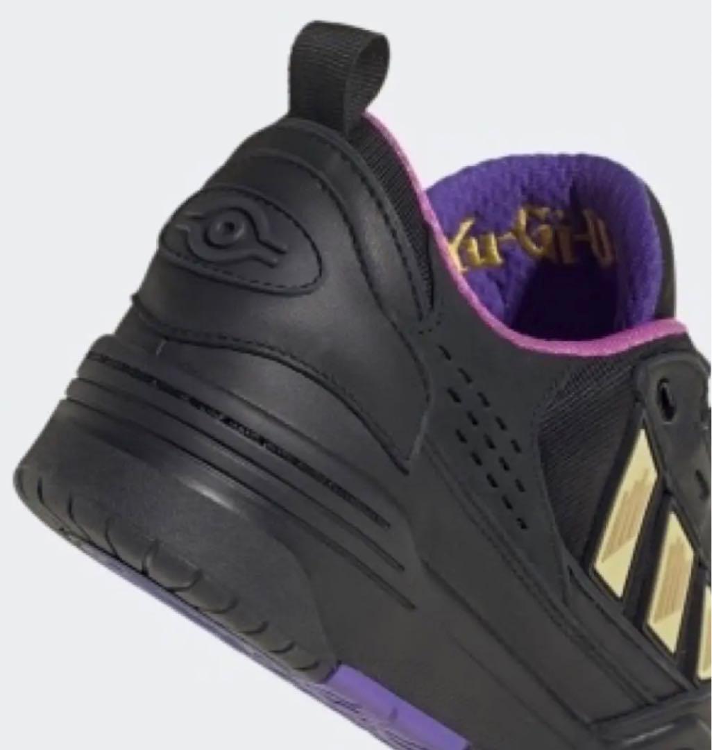 adidas 遊戯王 コラボ ADI2000 ブラックマジシャン付 28cm - メルカリ