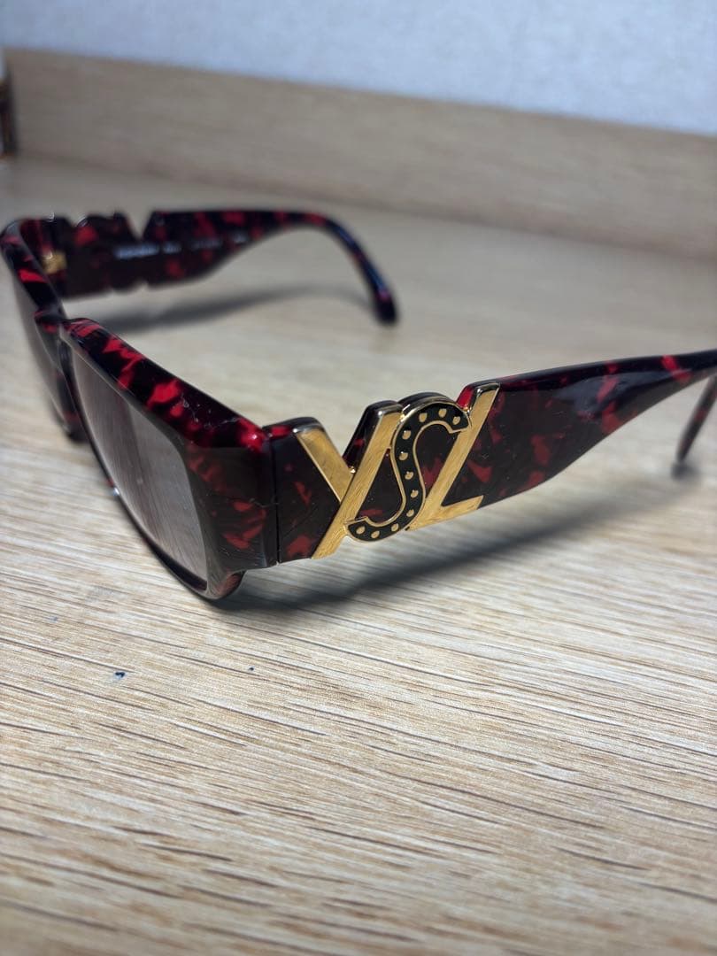 Yves Saint Laurent サングラス 赤　ケース付き YSL Saint Laurent Semi Hard Leather Case for Eyeglasses Sunglasses