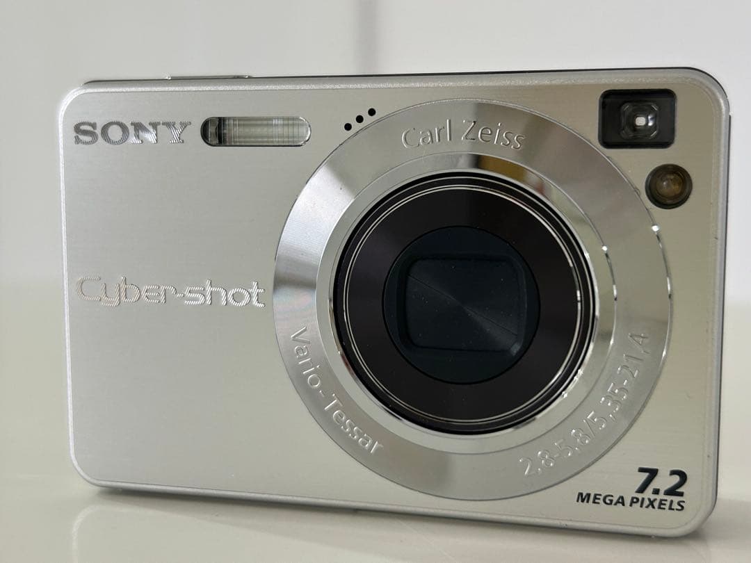 Sony Cyber-shot DSC-W120 シルバー 7.2MP