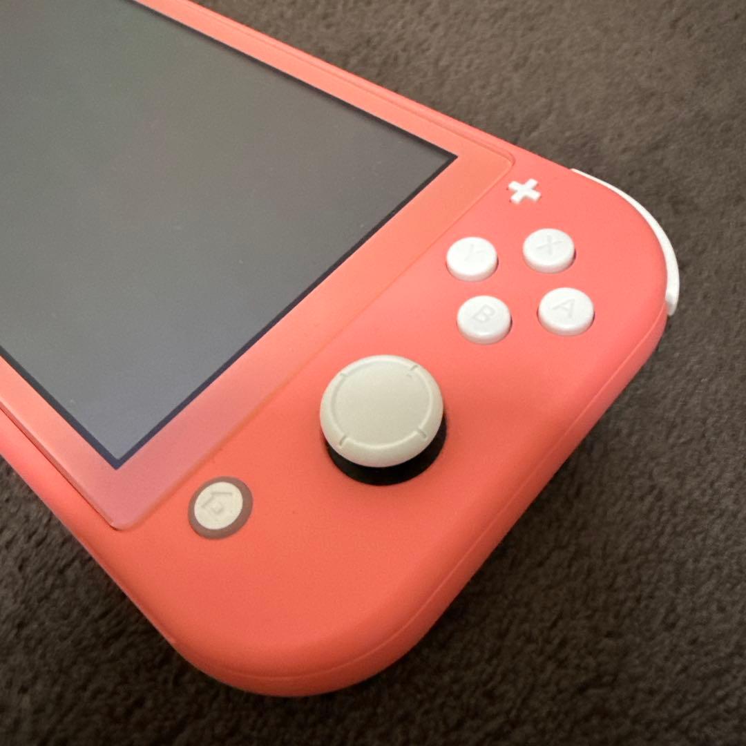Switch lite コーラル 本体＋箱＋ACアダプター＋セーフティーガイド
