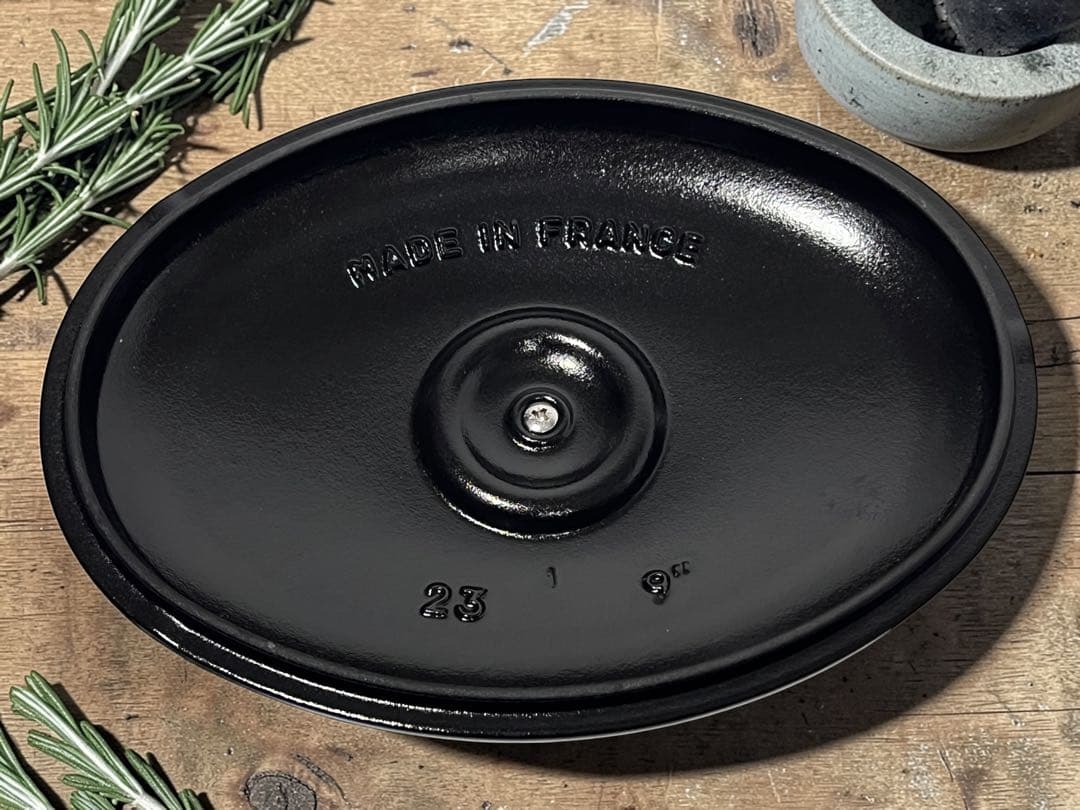 未使用】staub オーバルホットプレート グレー 23cm - メルカリ