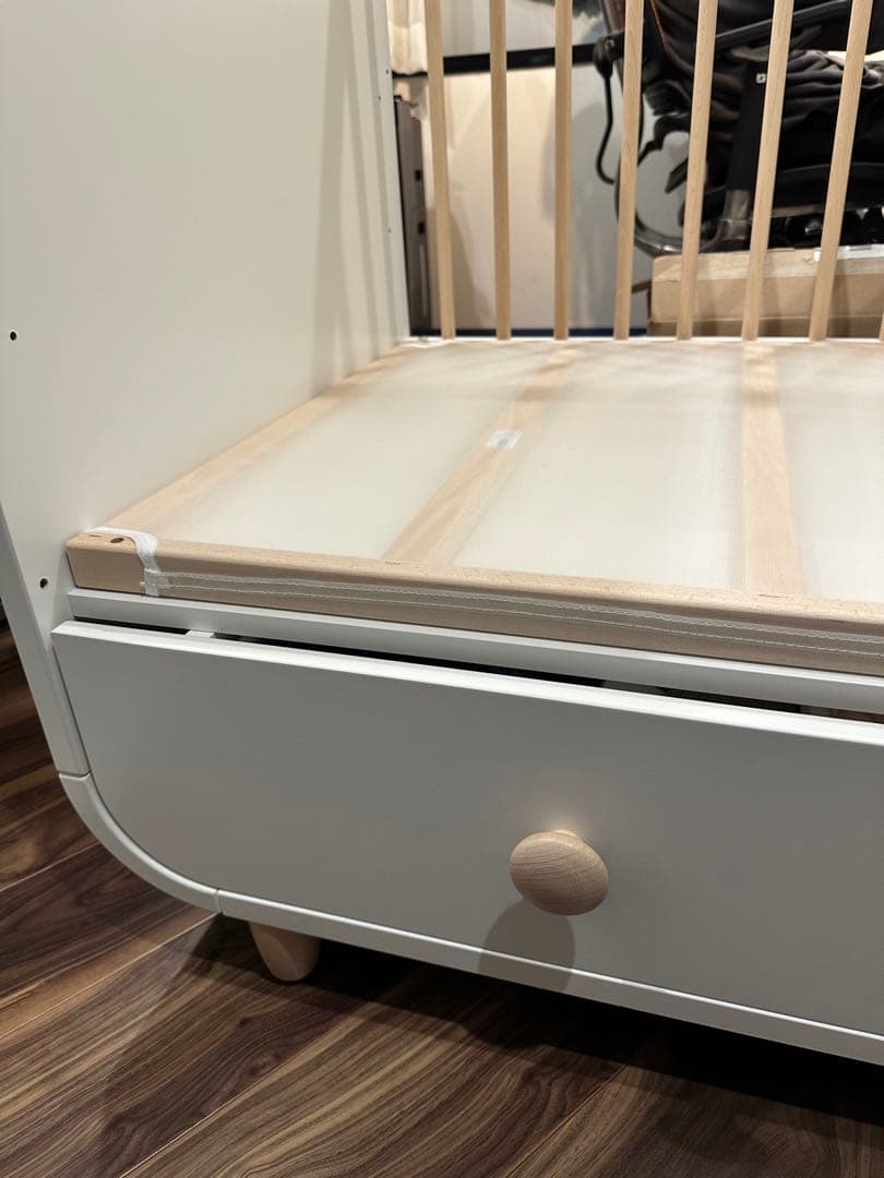 引取り限定】IKEAイケアMYLLRA ミルラ ベビーベッド , ホワイト - メルカリ