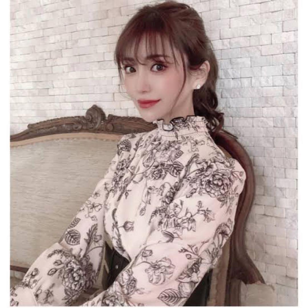 EmiriaWiz 愛沢えみり アンティークフラワー ワンピース エミリア