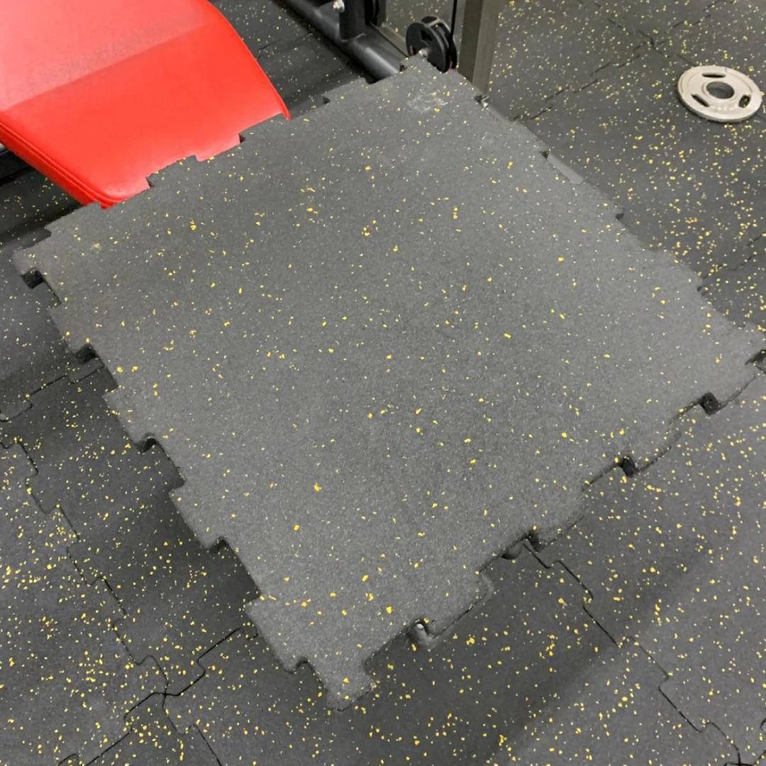 厚さ2㎝　ラバーマット　48.5cm×48.5㎝　8枚セット