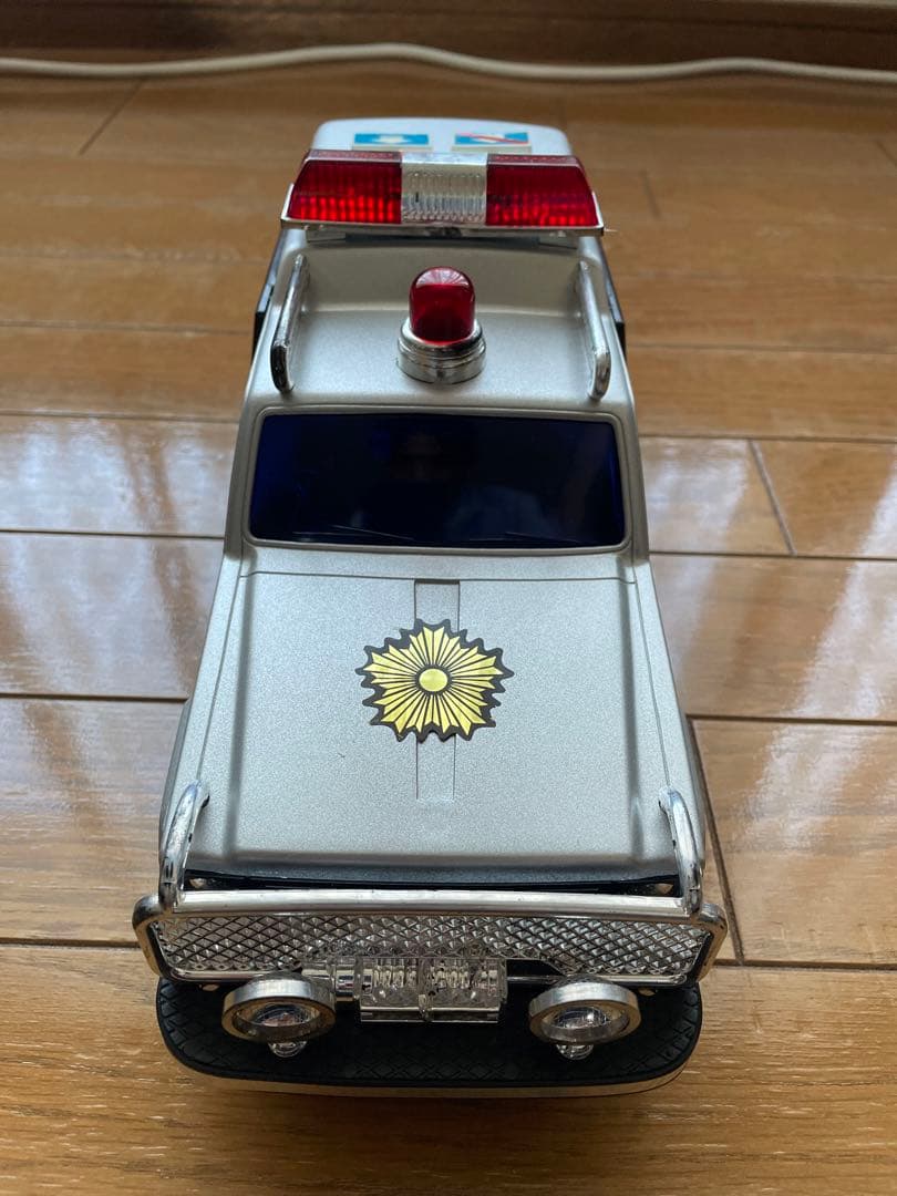 昭和レトロ 警視庁機動隊4WD - メルカリ