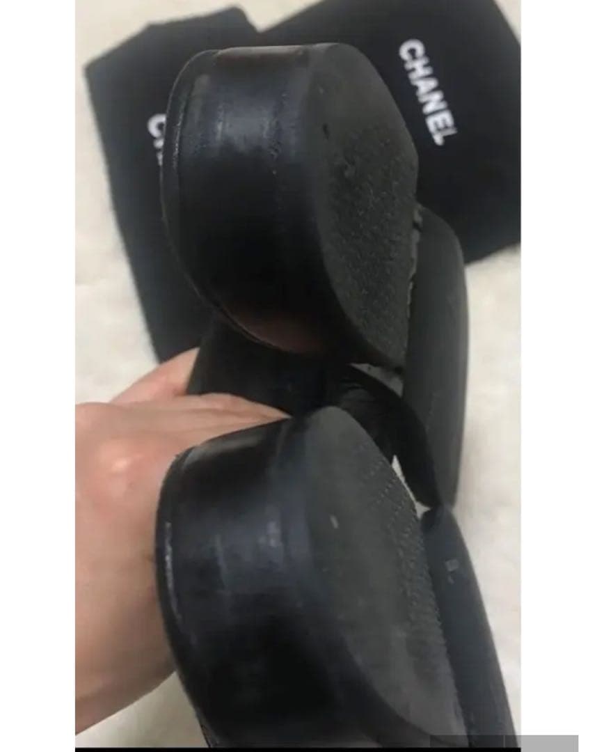 シャネル ターンロックサンダル23センチ - メルカリ