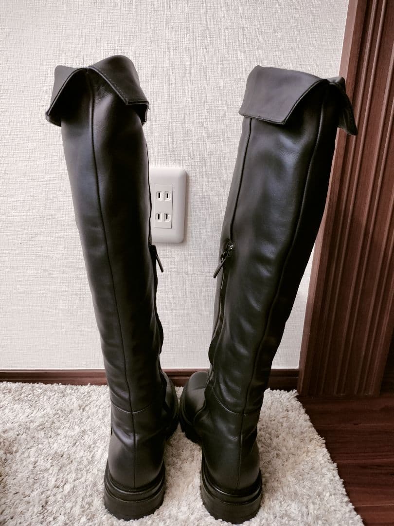 Gianvito Rossi 《ジャンヴィット ロッシ》　ロングブーツ