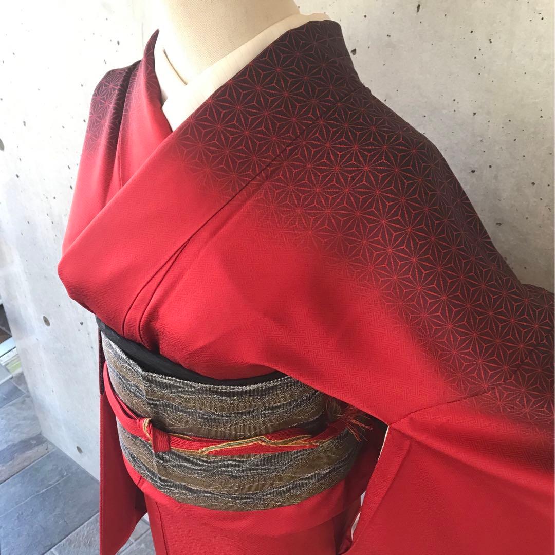 斉藤三才】正絹 赤と黒のカッコいい訪問着 麻の葉柄 袷 落款 - メルカリ