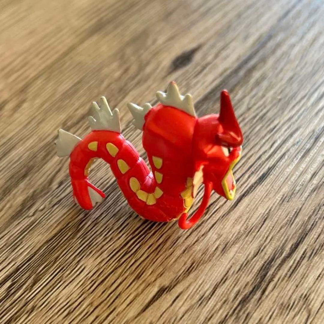 初期】モンコレ 赤いギャラドス レア - メルカリ