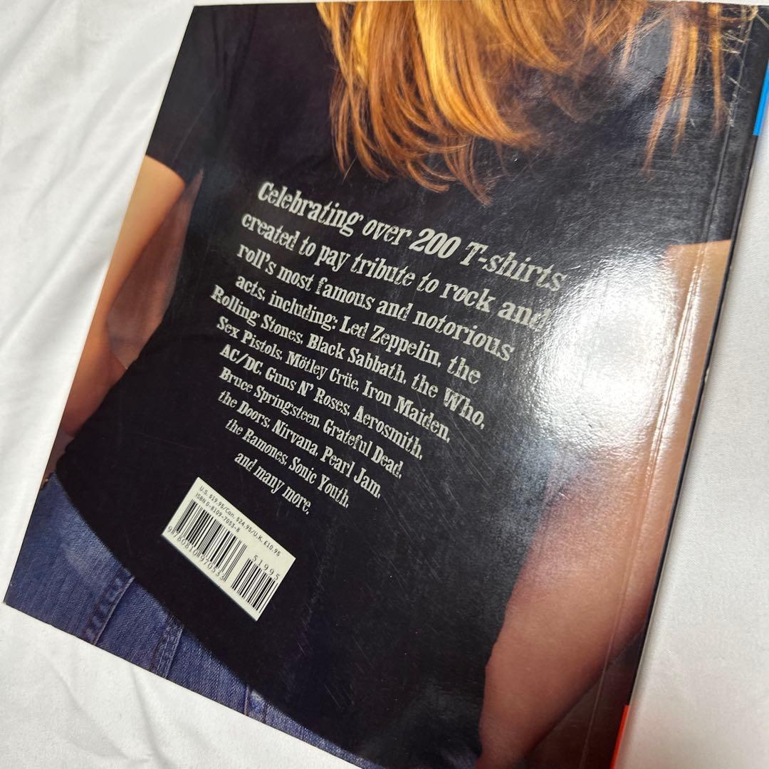 希少 洋書 70〜90'sロック Tシャツ写真集 本 服 エアロスミス 当店で