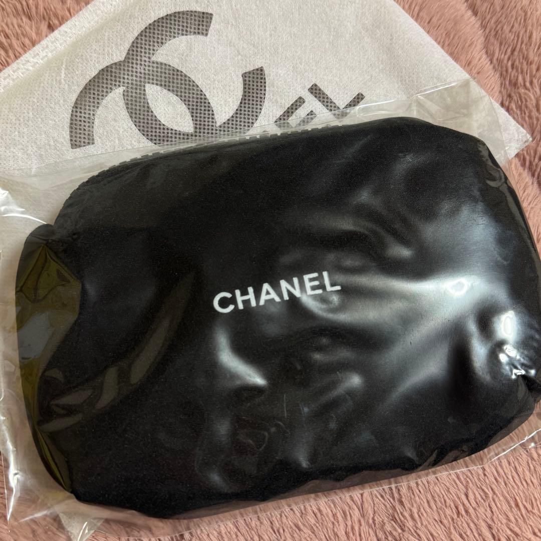 CHANEL ノベルティ ポーチ ブラック 非売品 - メルカリ