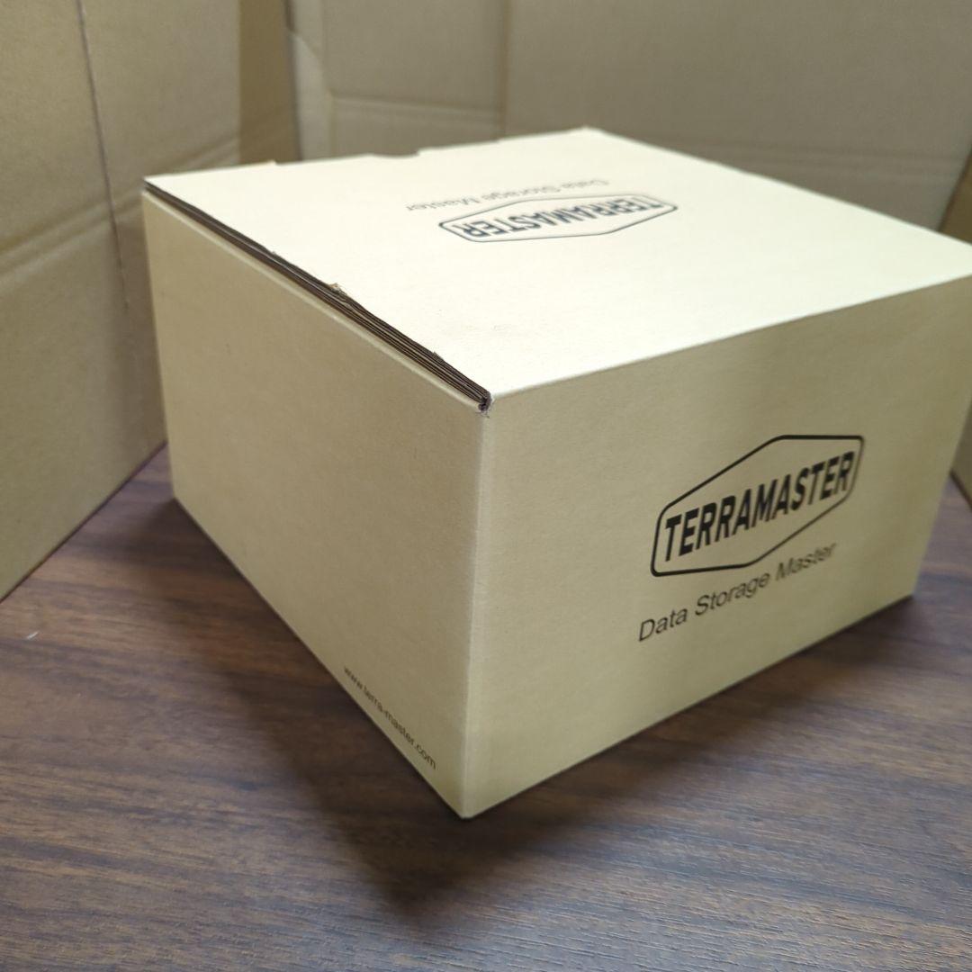 TerraMaster F2-221 2ベイ NAS 2.0GHz