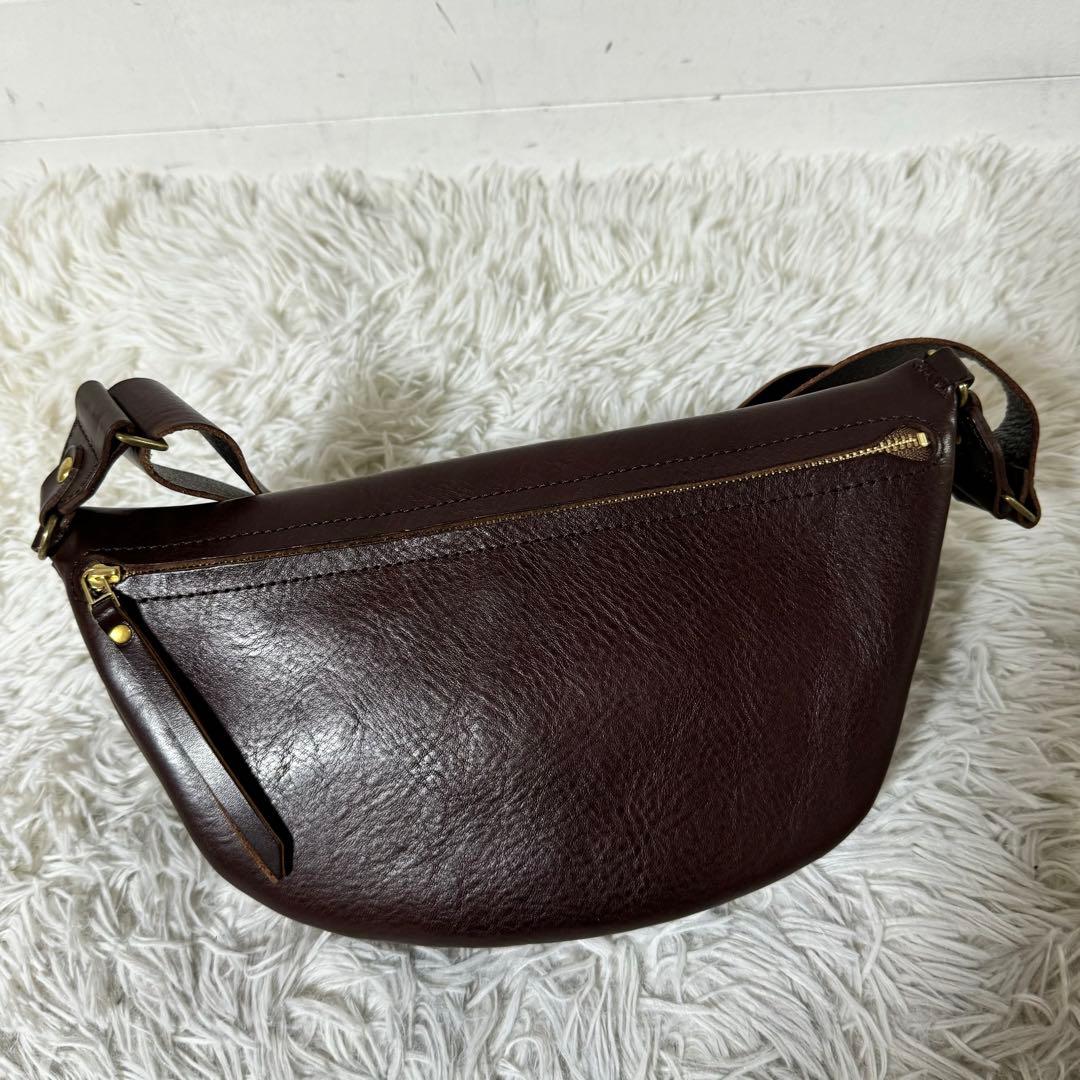未使用級✨LONA ロナ MILI ミリ ボディーバッグ ブラウニー レザー